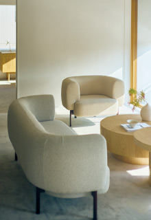 ソファ席イメージ クアーク